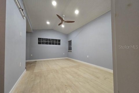 House in Clearwater, Florida 3 bedrooms, 122.26 sq.m. № 1822846 - photo 9