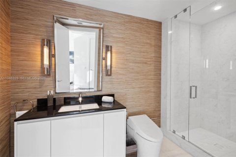 Condo in Sunny Isles Beach, Florida, 3 bedrooms № 2089132 - photo 20