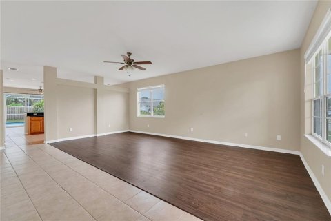 Casa en venta en Lutz, Florida, 3 dormitorios, 163.32 m2 № 1822302 - foto 7