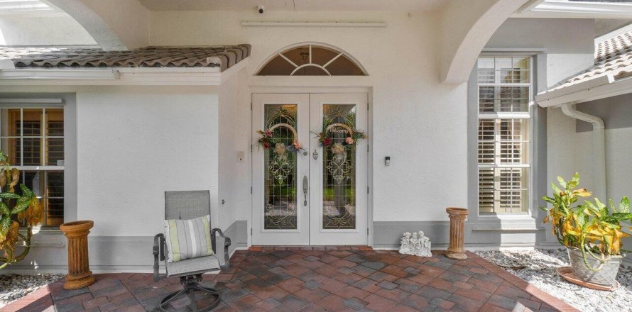 House in Wellington, Florida 4 bedrooms, 247.58 sq.m. № 787663