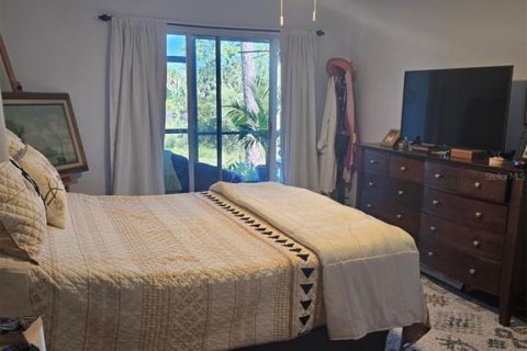 Condo in Englewood, Florida, 2 bedrooms  № 2110258 - photo 25