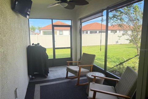 House in Wimauma, Florida 2 bedrooms, 149.94 sq.m. № 1910225 - photo 16