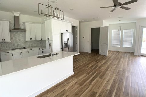 House in Punta Gorda, Florida 3 bedrooms, 205.69 sq.m. № 1908794 - photo 11