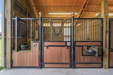 Villa ou maison à vendre à Ocala, Floride: 4 chambres, 297.66 m2 № 2281359 - photo 11