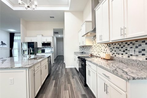 Villa ou maison à vendre à Ocala, Floride: 4 chambres, 297.66 m2 № 2281359 - photo 25