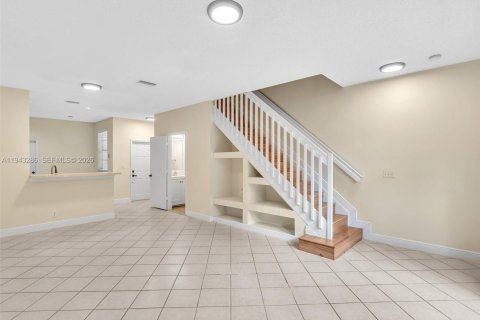Touwnhouse à louer à Weston, Floride: 2 chambres, 105.07 m2 № 2001927 - photo 15