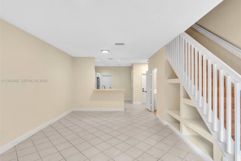 Touwnhouse à louer à Weston, Floride: 2 chambres, 105.07 m2 № 2001927 - photo 17