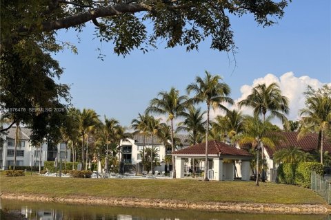 Condo in Doral, Florida, 1 bedroom  № 2042675