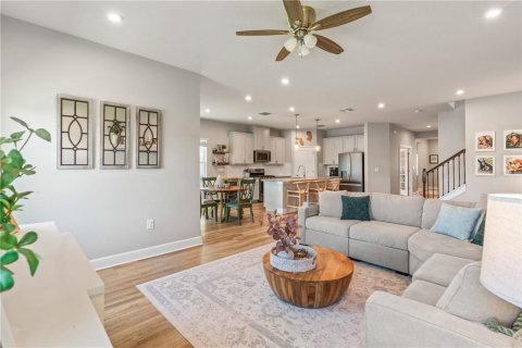 Villa ou maison à vendre à Odessa, Floride: 3 chambres, 221.66 m2 № 2314669 - photo 12