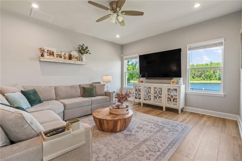 Villa ou maison à vendre à Odessa, Floride: 3 chambres, 221.66 m2 № 2314669 - photo 13