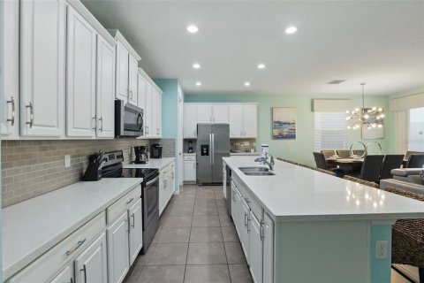Villa ou maison à vendre à Kissimmee, Floride: 7 chambres, 380.71 m2 № 1634893 - photo 8
