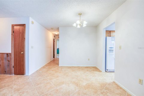 House in Safety Harbor, Florida 3 bedrooms, 141.77 sq.m. № 1839081 - photo 10