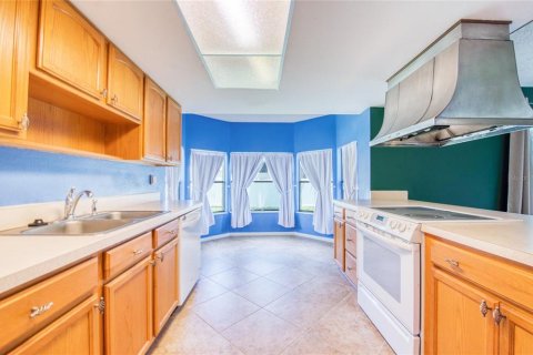 House in Safety Harbor, Florida 3 bedrooms, 141.77 sq.m. № 1839081 - photo 14