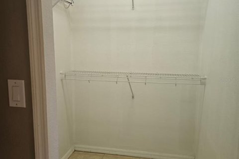 Casa en alquiler en Oviedo, Florida, 3 dormitorios, 142.79 m2 № 1907218 - foto 8