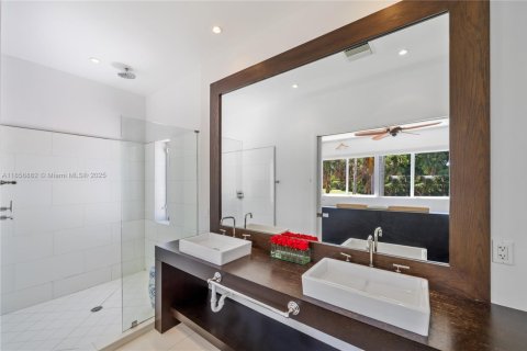 Villa ou maison à vendre à Miami Beach, Floride: 3 chambres, 291.25 m2 № 1957764 - photo 20