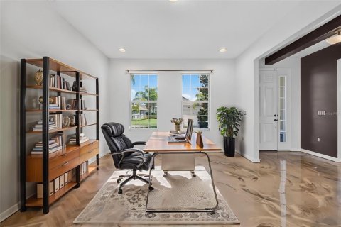 Villa ou maison à vendre à Apopka, Floride: 5 chambres, 450.58 m2 № 2329892 - photo 3