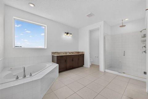 Villa ou maison à vendre à Apopka, Floride: 5 chambres, 450.58 m2 № 2329892 - photo 17