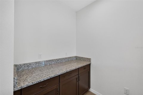 Villa ou maison à vendre à Apopka, Floride: 5 chambres, 450.58 m2 № 2329892 - photo 13