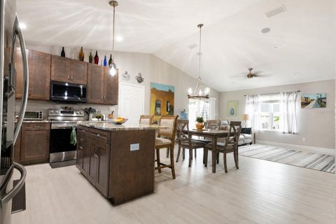 Купить виллу или дом в Буннелл, Флорида 3 комнаты, 110.65м2, № 2294580 - фото 5