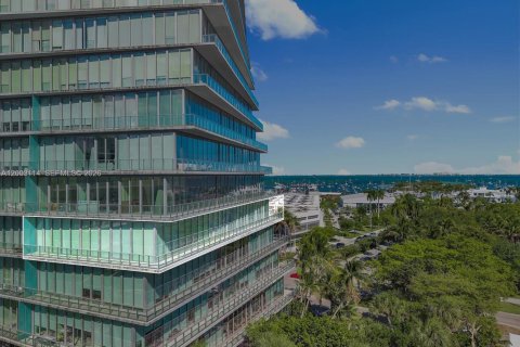 Condo in Miami, Florida, 4 bedrooms  № 2069623 - photo 29