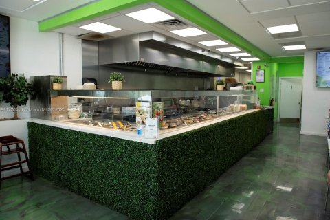 Commercial property in Cutler Bay, Florida № 1978855 - photo 3