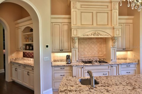 House in Ocala, Florida 4 bedrooms, 594.76 sq.m. № 1432000 - photo 20