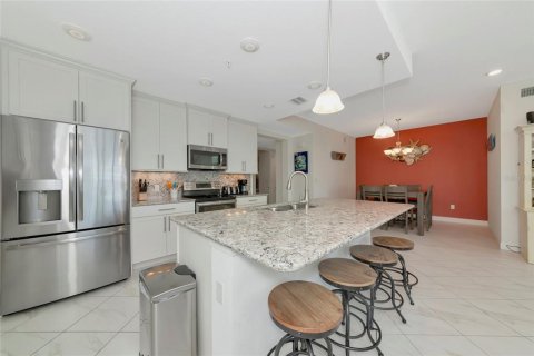 Copropriété à vendre à Bradenton, Floride: 3 chambres, 154.59 m2 № 2409932 - photo 10