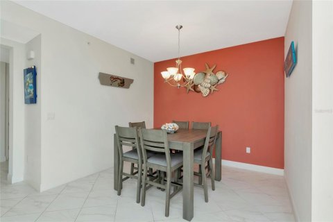 Copropriété à vendre à Bradenton, Floride: 3 chambres, 154.59 m2 № 2409932 - photo 15