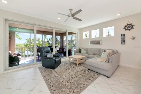Copropriété à vendre à Bradenton, Floride: 3 chambres, 154.59 m2 № 2409932 - photo 5