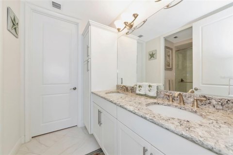 Copropriété à vendre à Bradenton, Floride: 3 chambres, 154.59 m2 № 2409932 - photo 28