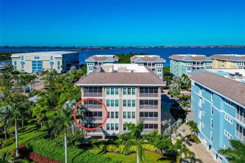 Copropriété à vendre à Bradenton, Floride: 3 chambres, 154.59 m2 № 2409932 - photo 3