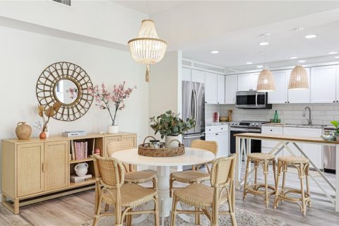 Casa en venta en Sarasota, Florida, 2 dormitorios, 128.39 m2 № 1789603 - foto 8