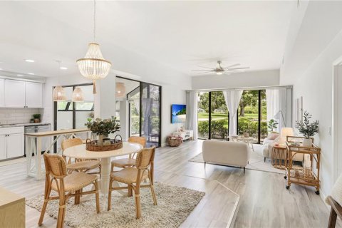 Casa en venta en Sarasota, Florida, 2 dormitorios, 128.39 m2 № 1789603 - foto 2