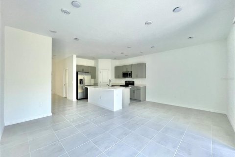 Touwnhouse à louer à Kissimmee, Floride: 3 chambres, 144.46 m2 № 2418794 - photo 3