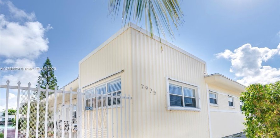 Appartement à Miami Beach, Floride 2 chambres, 88.26 m2 № 1957290