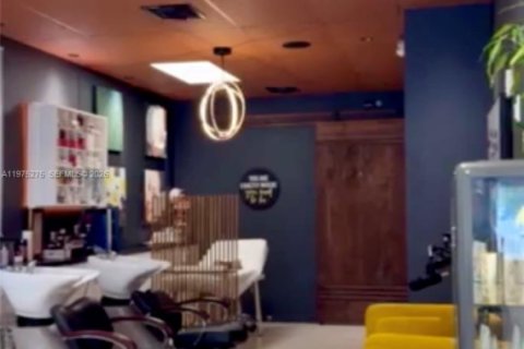 Propiedad comercial en venta en Sunrise, Florida № 2038277 - foto 8