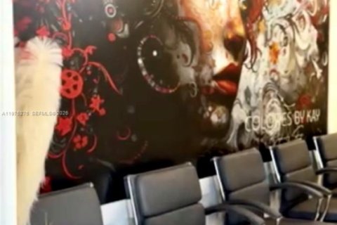 Propiedad comercial en venta en Sunrise, Florida № 2038277 - foto 2