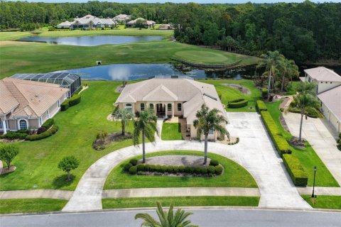House in Ormond Beach, Florida 3 bedrooms, 241.64 sq.m. № 2102322 - photo 4