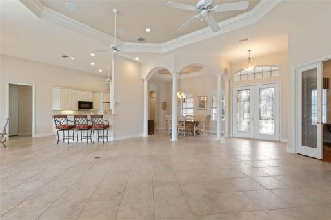 House in Ormond Beach, Florida 3 bedrooms, 241.64 sq.m. № 2102322 - photo 10