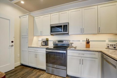 Condo in Holmes Beach, Florida, 2 bedrooms  № 1592032 - photo 9