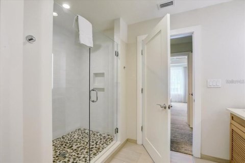 Condo in Holmes Beach, Florida, 2 bedrooms  № 1592032 - photo 16