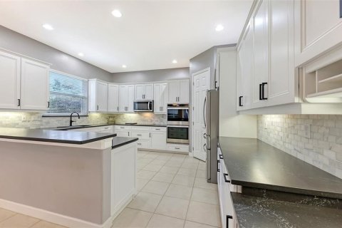 House in Bradenton, Florida 3 bedrooms, 218.97 sq.m. № 2225091 - photo 12