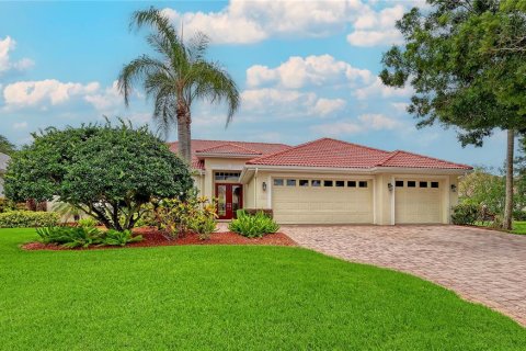 House in Bradenton, Florida 3 bedrooms, 218.97 sq.m. № 2225091