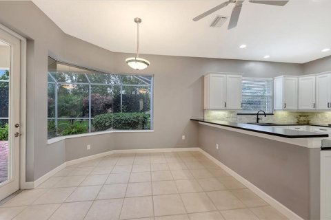 House in Bradenton, Florida 3 bedrooms, 218.97 sq.m. № 2225091 - photo 15