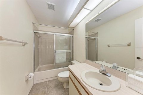 Condo in Sarasota, Florida, 2 bedrooms  № 1508760 - photo 20