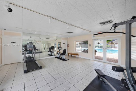 Снять в аренду кондоминиум в Майами-Лейкс, Флорида 2 спальни, 96.62м2, № 2006573 - фото 8