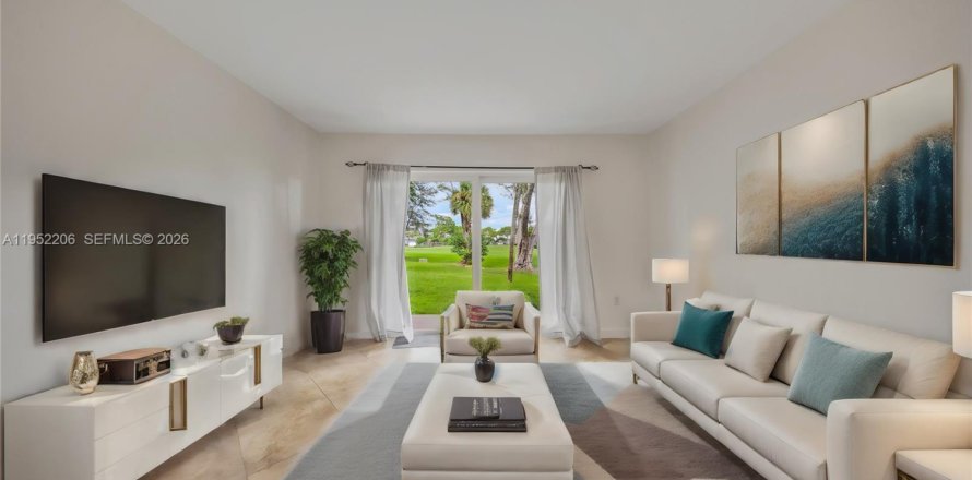 Кондоминиум с 2 спальнями в Майами-Лейкс, Флорида № 2006573