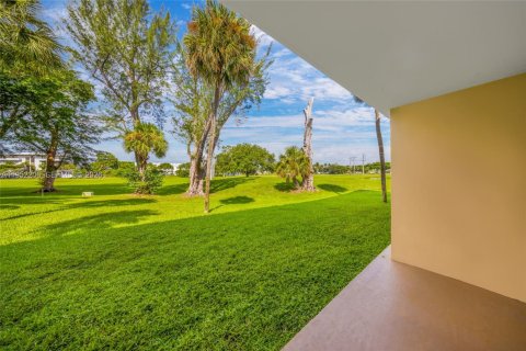 Снять в аренду кондоминиум в Майами-Лейкс, Флорида 2 спальни, 96.62м2, № 2006573 - фото 11