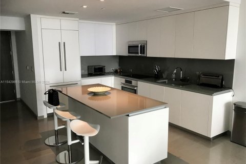 Купить кондоминиум в Майами, Флорида 2 спальни, 115.57м2, № 1958795 - фото 12