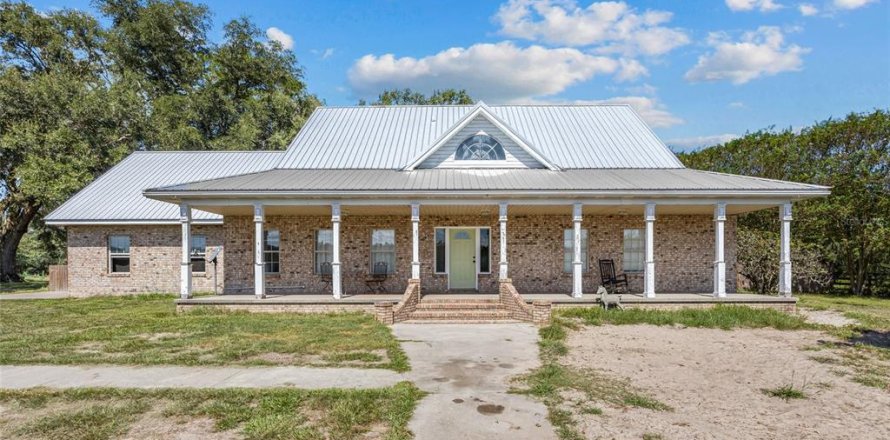 Casa en Lake City, Florida 4 dormitorios, 263.47 m2 № 1901842